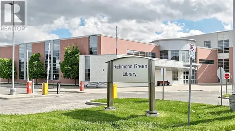 81 Ness Drive Richmond Hill ON L4S 0K8