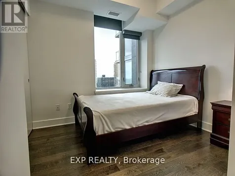 255 Bay Street Ottawa ON K1R 0C5