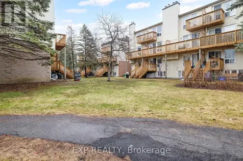 171 Briston Private Ottawa ON K1G 5R3