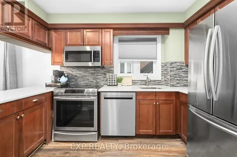 171 Briston Private Ottawa ON K1G 5R3