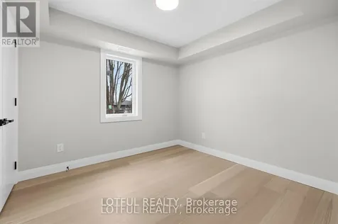461 Tweedsmuir Avenue Ottawa ON K1Z 5P1