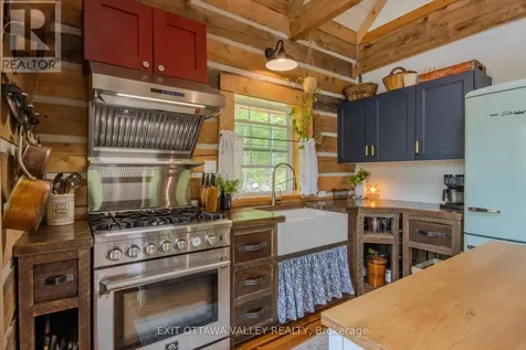 684 Mitchell Road Madawaska Valley ON K0J 1B0