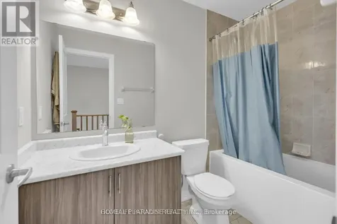 15 Blacklock Street East Cambridge ON N1S 0E6