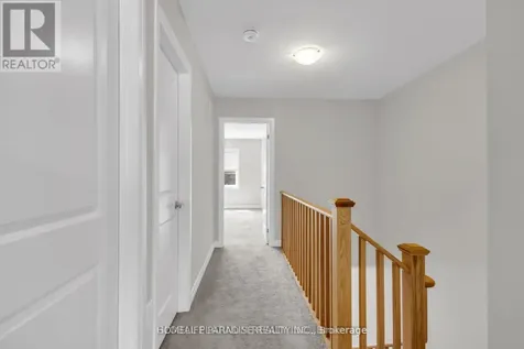 15 Blacklock Street East Cambridge ON N1S 0E6