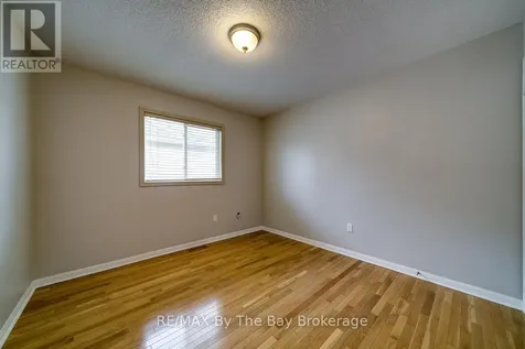 39 Rose Valley Way Wasaga Beach ON L9Z 3C5