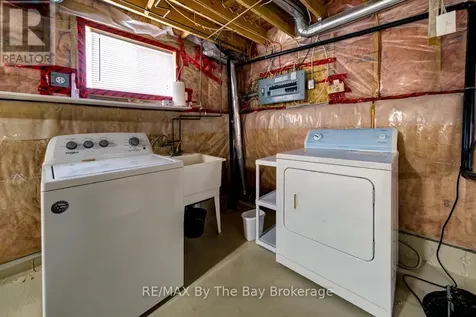 39 Rose Valley Way Wasaga Beach ON L9Z 3C5