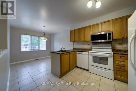 39 Rose Valley Way Wasaga Beach ON L9Z 3C5