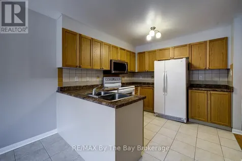 39 Rose Valley Way Wasaga Beach ON L9Z 3C5
