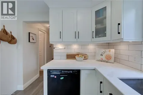 519 Westvale Drive Waterloo ON N2T 2B2