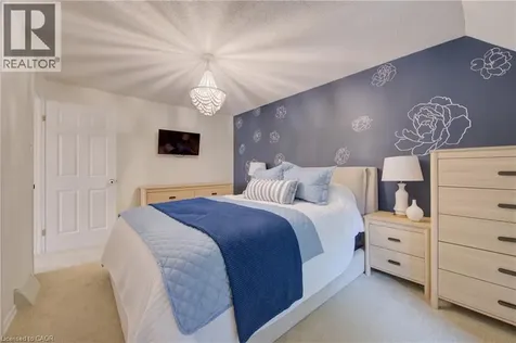 519 Westvale Drive Waterloo ON N2T 2B2