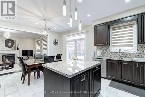 563 Dougall Avenue East Caledon ON L7C 3Z4