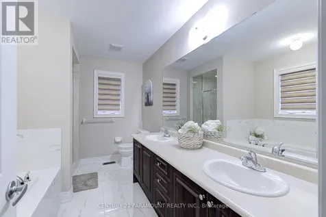 563 Dougall Avenue East Caledon ON L7C 3Z4