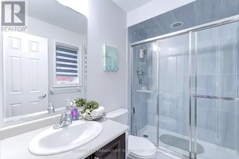 563 Dougall Avenue East Caledon ON L7C 3Z4