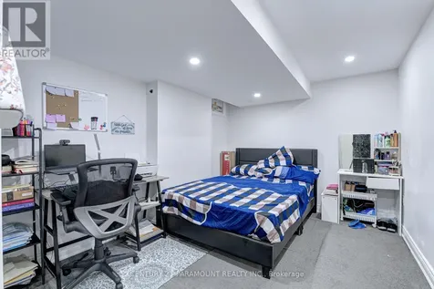 563 Dougall Avenue East Caledon ON L7C 3Z4