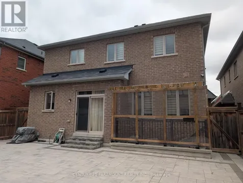 563 Dougall Avenue East Caledon ON L7C 3Z4