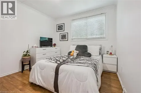 289 Garafraxa Street East Centre Wellington ON N1M 1E2