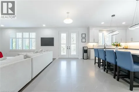 127 Court Drive Paris ON N3L 0L6