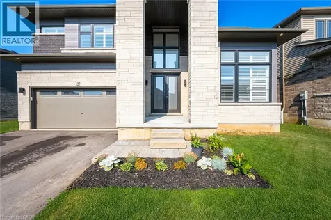127 Court Drive Paris ON N3L 0L6