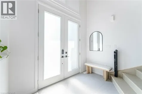 127 Court Drive Paris ON N3L 0L6