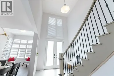 127 Court Drive Paris ON N3L 0L6