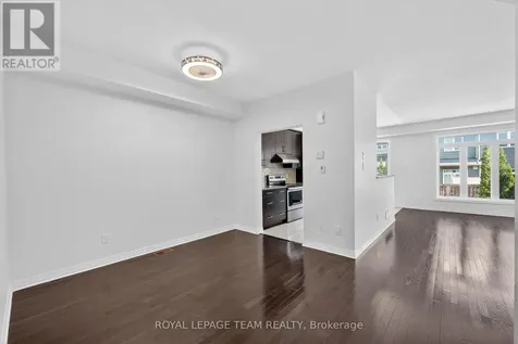 605 Sunburst Street Ottawa ON K1T 0L1