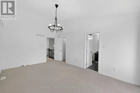 605 Sunburst Street Ottawa ON K1T 0L1