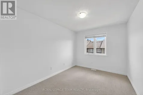 605 Sunburst Street Ottawa ON K1T 0L1
