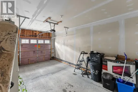 605 Sunburst Street Ottawa ON K1T 0L1