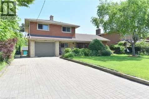 372 Fennell Avenue West Hamilton ON L9C 1G4