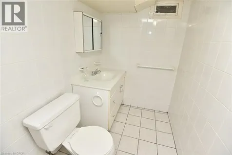 372 Fennell Avenue West Hamilton ON L9C 1G4