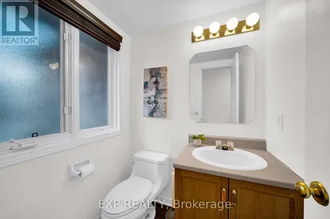 66 Kimbolton Crescent Ottawa ON K2K 2S4