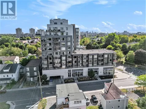 7 Marquette Avenue Ottawa ON K1L 8A7