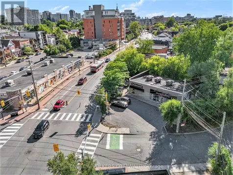 7 Marquette Avenue Ottawa ON K1L 8A7