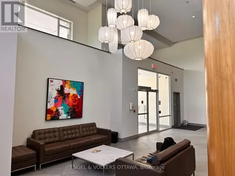 7 Marquette Avenue Ottawa ON K1L 8A7