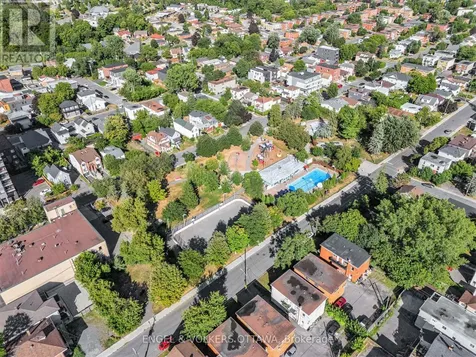 7 Marquette Avenue Ottawa ON K1L 8A7