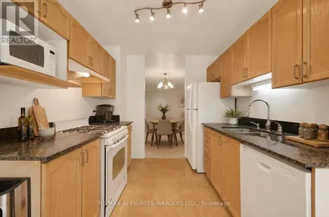 58 Robarts Crescent Ottawa ON K2L 4A5