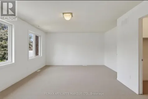 58 Robarts Crescent Ottawa ON K2L 4A5