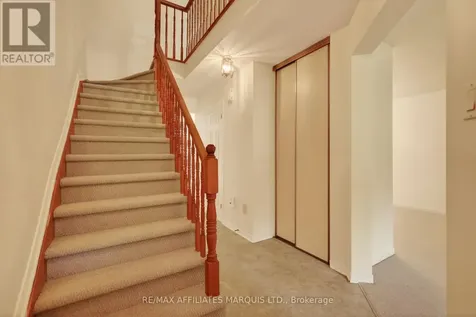 58 Robarts Crescent Ottawa ON K2L 4A5