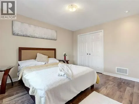 3136 Goodyear Road Burlington ON L7M 0Z9