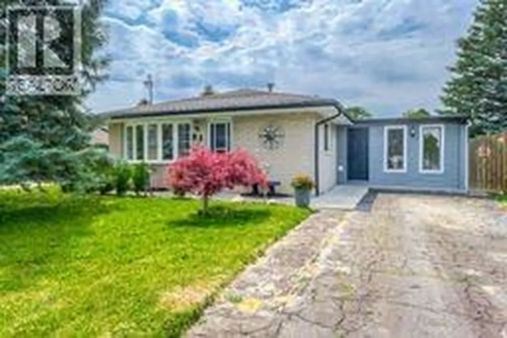 61 Dauw Avenue Wallaceburg ON N8A 3N3