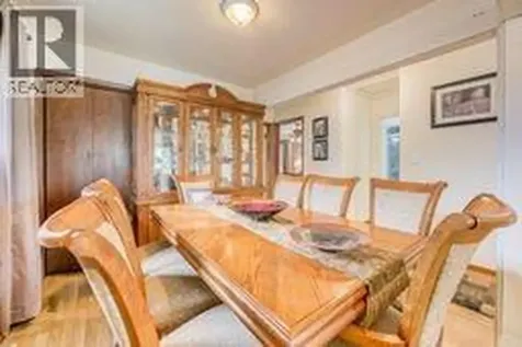 61 Dauw Avenue Wallaceburg ON N8A 3N3