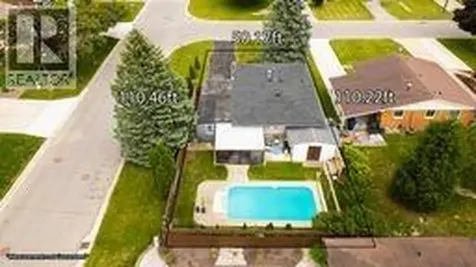 61 Dauw Avenue Wallaceburg ON N8A 3N3