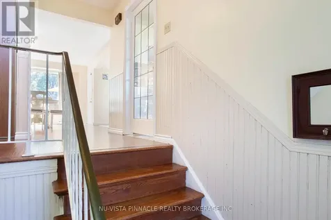 285 Bluevale Street North Waterloo ON N2J 4L8