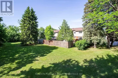 285 Bluevale Street North Waterloo ON N2J 4L8
