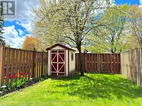285 Bluevale Street North Waterloo ON N2J 4L8
