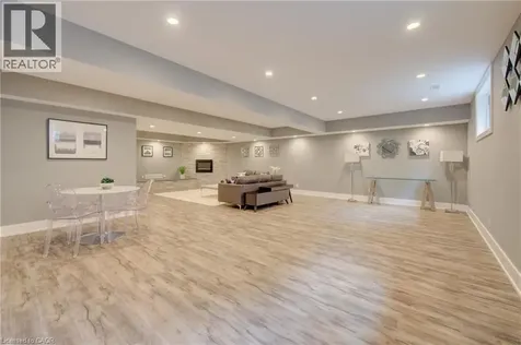 392 Allenby Court Waterloo ON N2K 3J8