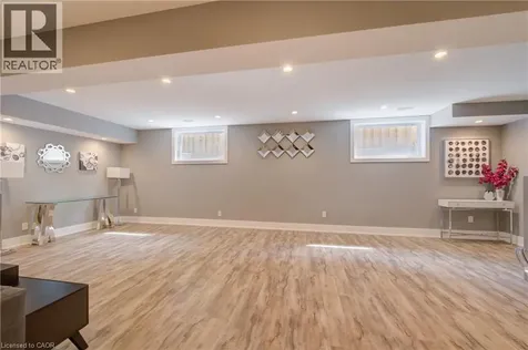 392 Allenby Court Waterloo ON N2K 3J8