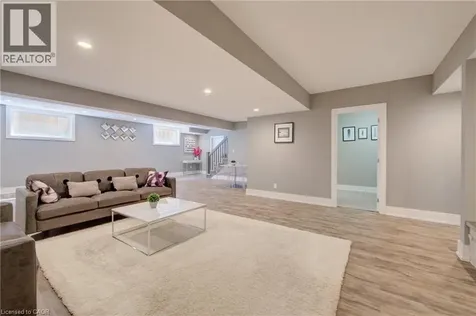 392 Allenby Court Waterloo ON N2K 3J8