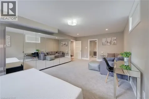 392 Allenby Court Waterloo ON N2K 3J8