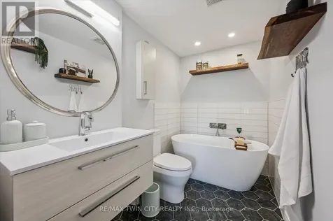 30 Bryan Court Kitchener ON N2A 4J5